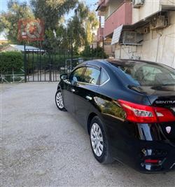 نيسان سنترا